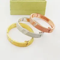 $36.00 USD Van Cleef & Arpels Bracelets For Women #1479571