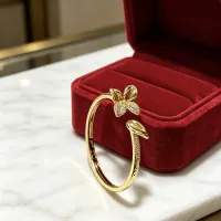 $42.00 USD Van Cleef & Arpels Bracelets #1480043