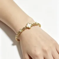 $39.00 USD Van Cleef & Arpels Bracelets #1480044