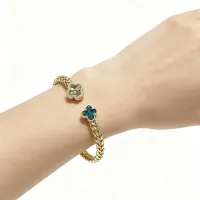 $39.00 USD Van Cleef & Arpels Bracelets #1480045