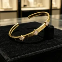 $39.00 USD Van Cleef & Arpels Bracelets #1480052