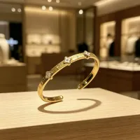 $39.00 USD Van Cleef & Arpels Bracelets #1480052