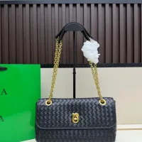 $108.00 USD Bottega Veneta BV AAA Quality Shoulder Bags For Women #1481779