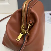 $92.00 USD Celine AAA Quality Messenger Bags For Women #1481946
