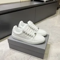 $88.00 USD Balenciaga Casual Shoes For Men #1483056